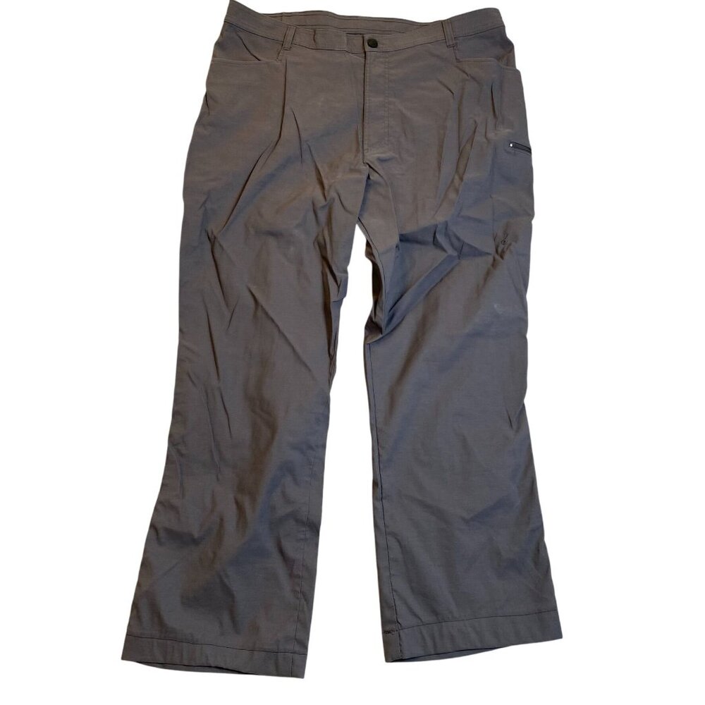 Wrangler Mens Pants 38x32 Gray Nylon & Spandex Pants With Button Closure & Side